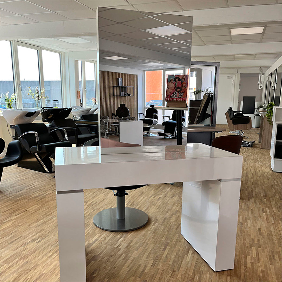 DEMO OASIS dobbeltkonsol 2P hvid højglans