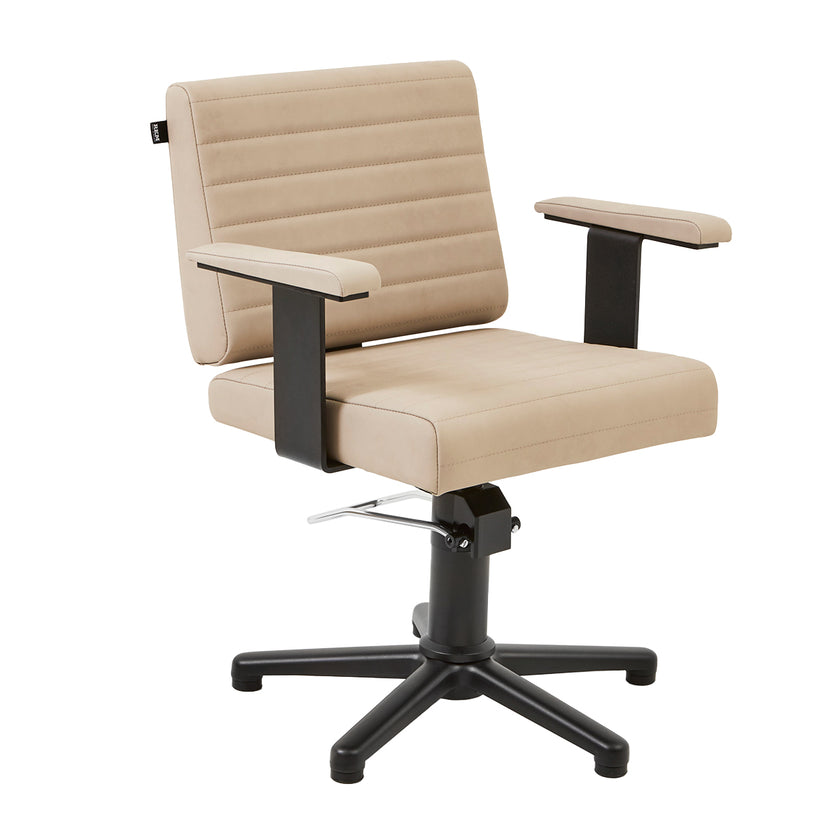 FAME barber chair w/black cross base BIRC